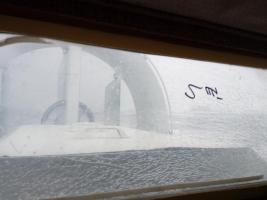 Вид из каюты судна на воздушной подушке п Великая  Губа  о Кижи январь 2018.jpg