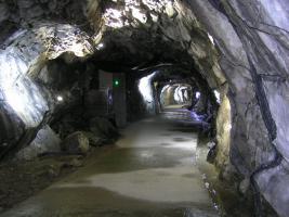Пещера карьер Рускеала.JPG